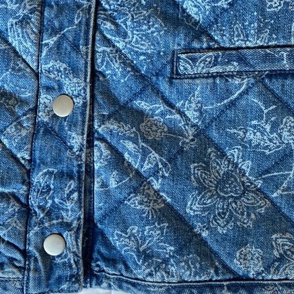 Rachel Zoe denim quilted jacket - Picture 3 of 6
